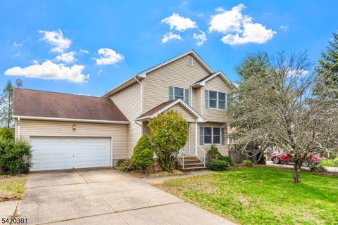 1313 Dukes Pkwy E Manville Boro NJ 08835