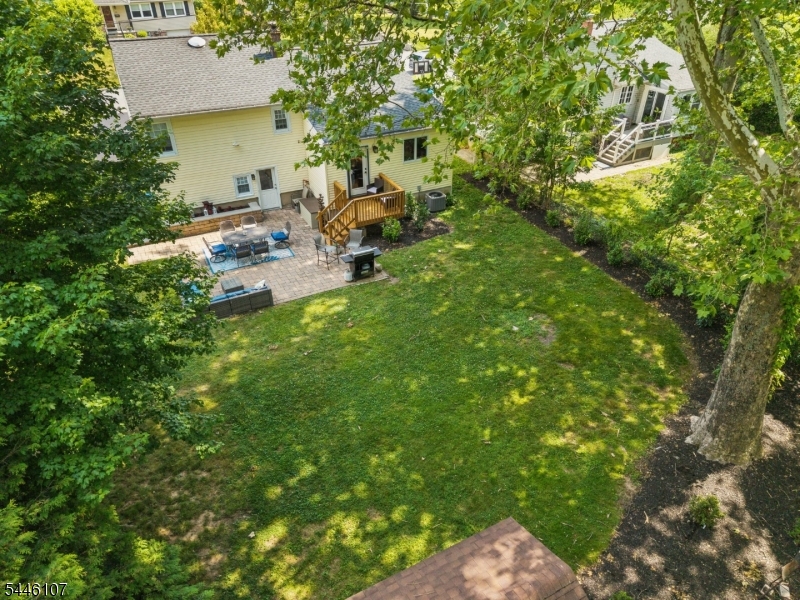 33 Edgar St