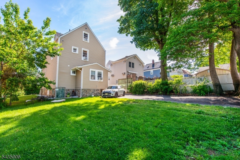 50 Jefferson Ave all