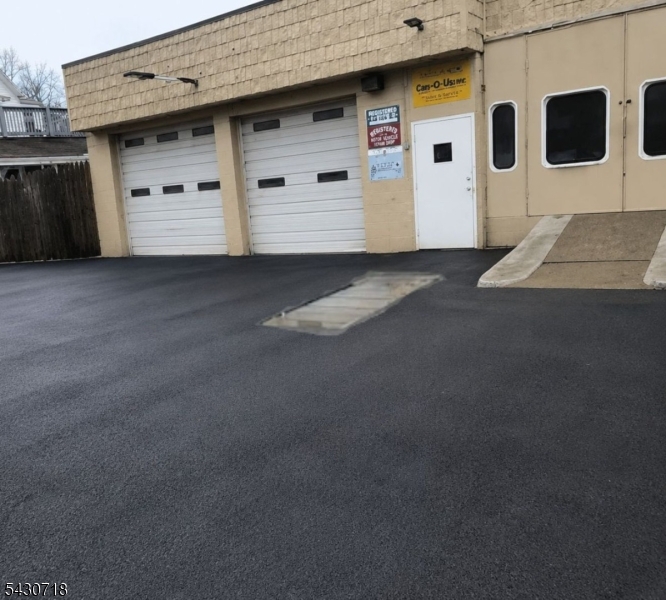 526 Beach St