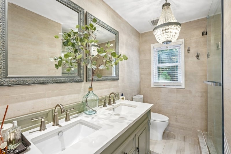 42 Emeline Dr