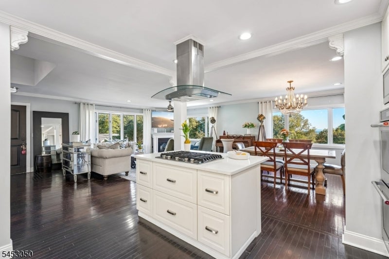 42 Emeline Dr