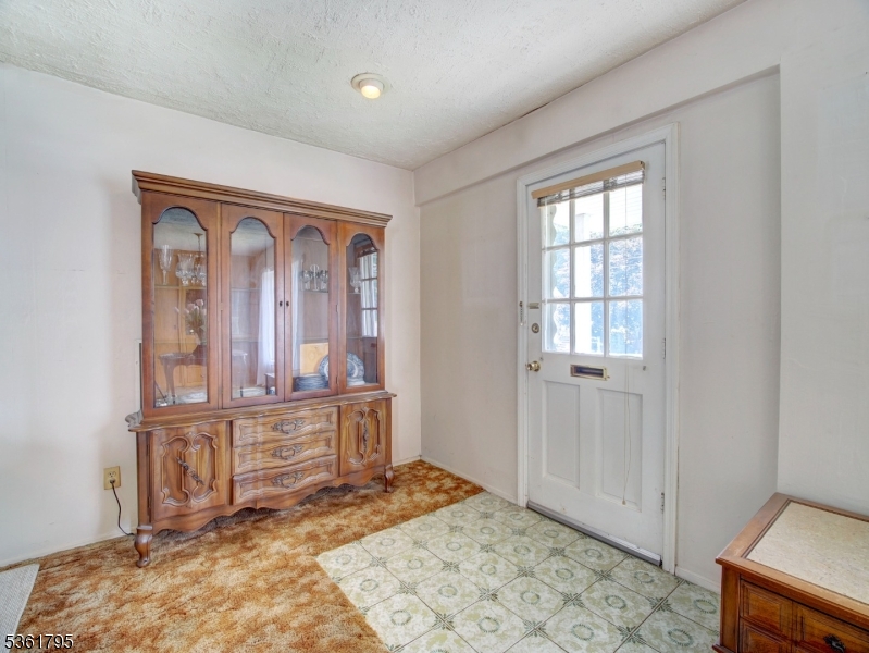 136 Tooker Ave