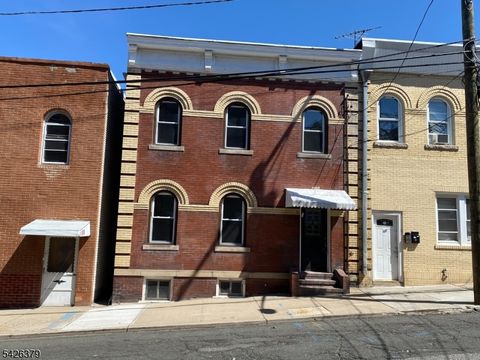 55 Spring St 2 Lodi Boro NJ 07644