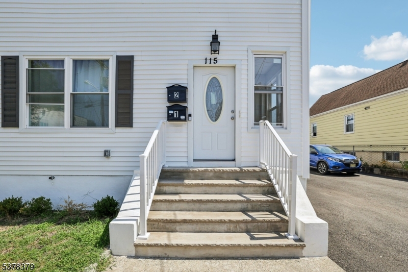 115 Wallington Ave