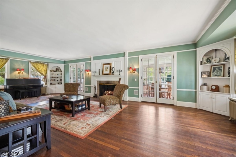 31 Hamilton Rd
