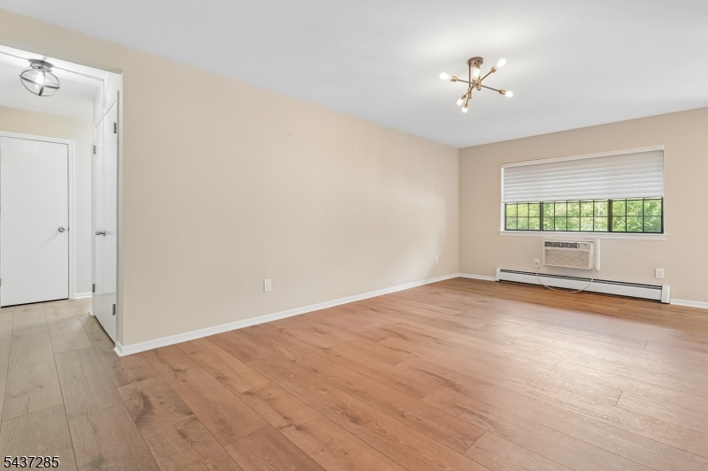 3E Avon Ct