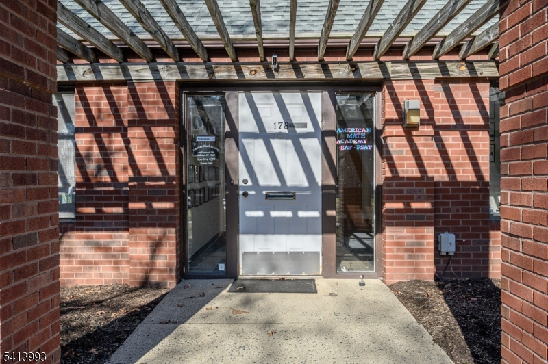 178 Tamarack Cir 178