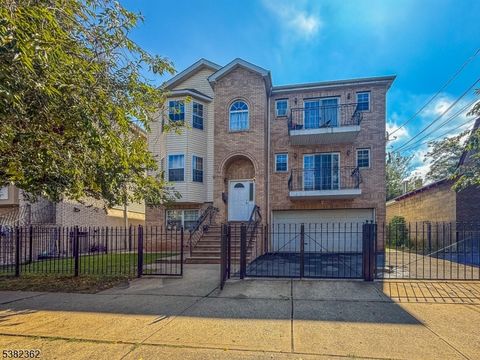 336 S 10Th St Newark City NJ 07103