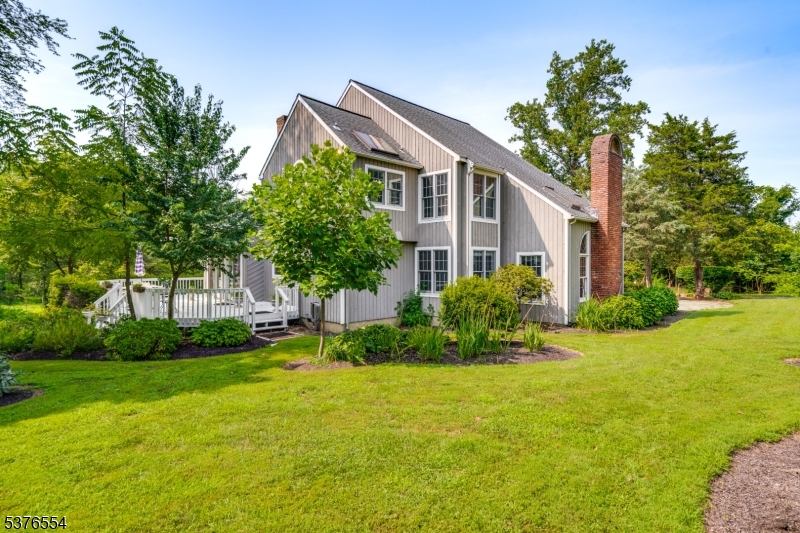 136 Rocktown Lambertville Rd