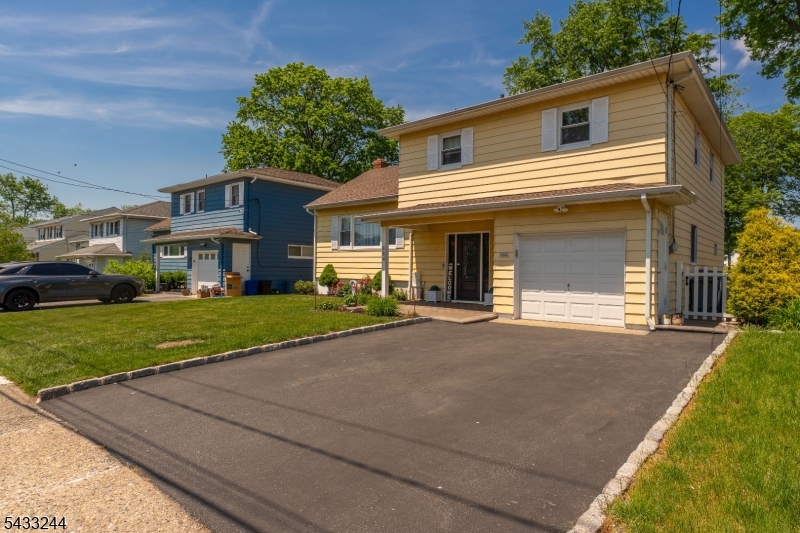 884 Peach Tree Rd