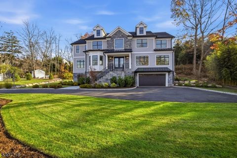 354 Beaufort Ave Livingston Twp. NJ 07039