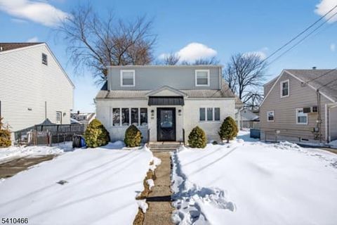 88 Harrington Rd Clifton City NJ 07012