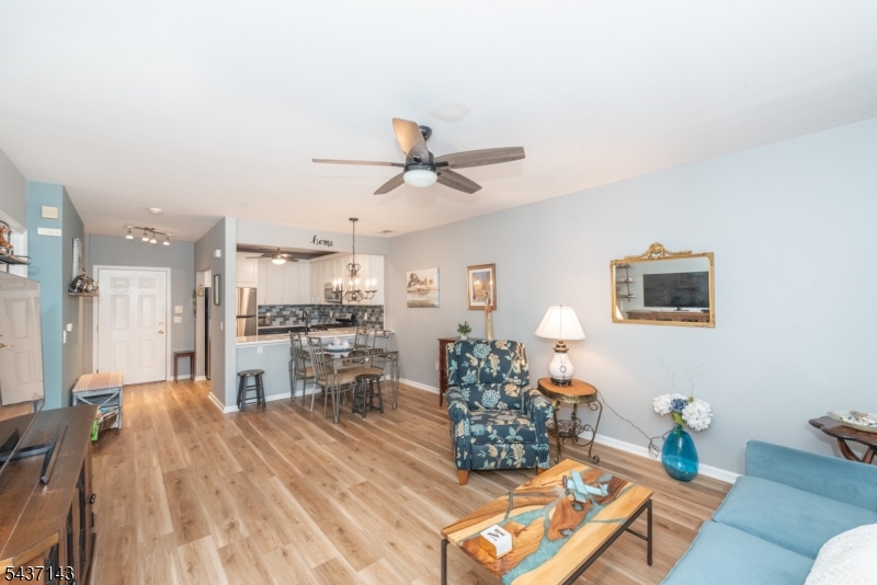 3104 Franklin Ln