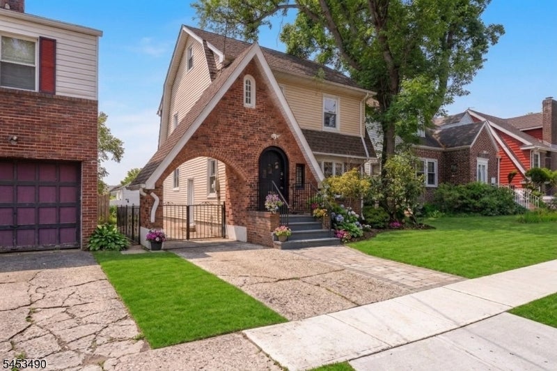 246 Bellview Terr