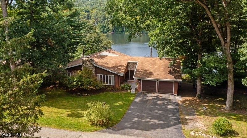 158 Kitchell Lake Dr