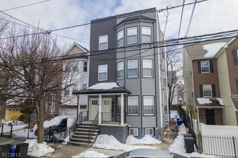 626 S 20Th St 3 Newark City NJ 07103