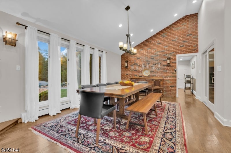 15 Ferguson Rd