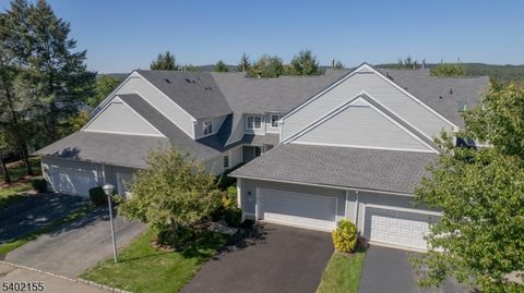 27 Cobblestone Ter Montville Twp. NJ 07045