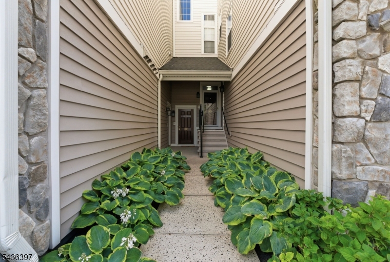 131 Brittany Ct