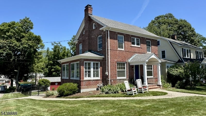 31 Frederick St