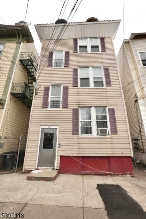 20 Stuyvesant Ave Newark City NJ 07106