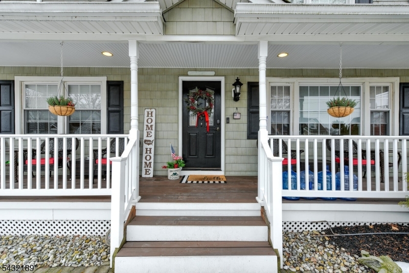50 Winifred Dr