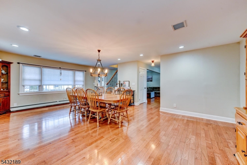 50 Winifred Dr