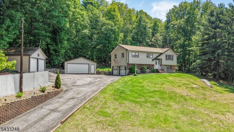 1624 County Rd 565