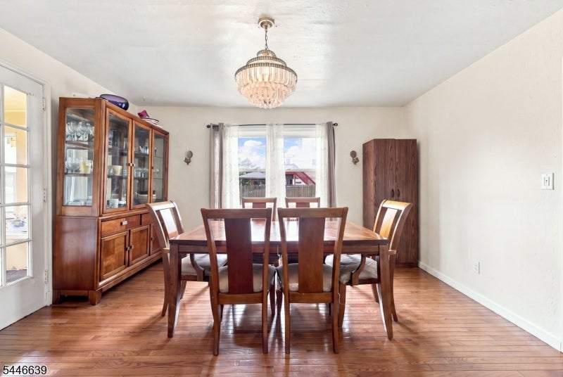 928 Beechwood Ct