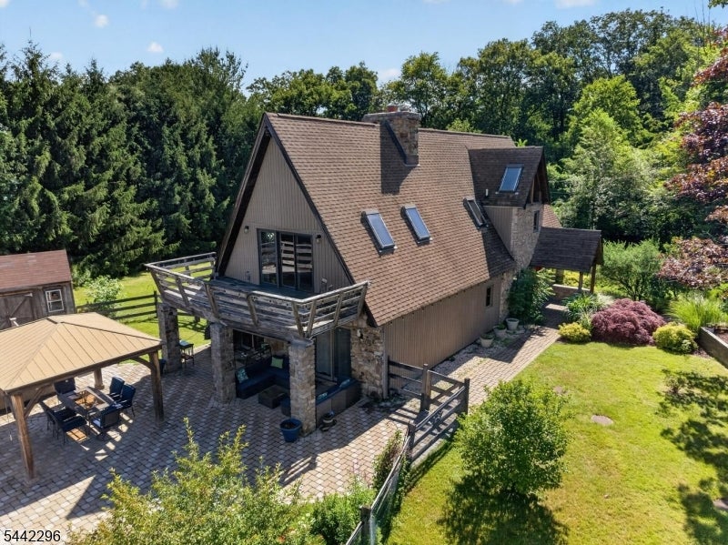 339 Hackett Rd