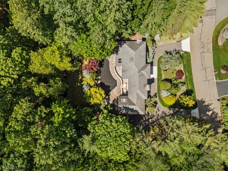 708 Ashmont Rd