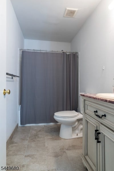 69 Taylor Dr