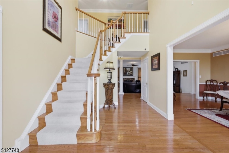 1 Beehive Ln