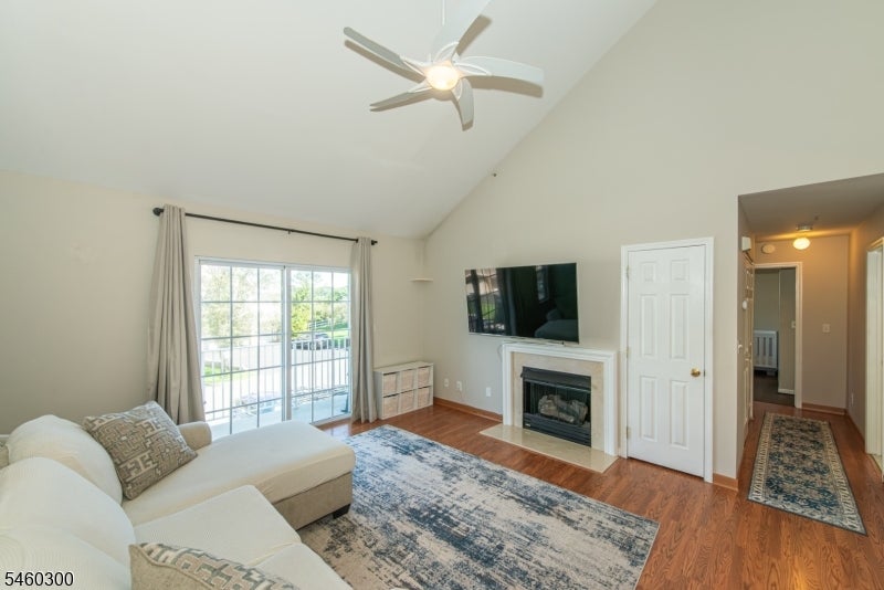 904 Wendover Ct