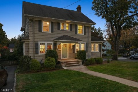 448 Ridgewood Rd Maplewood Twp. NJ 07040