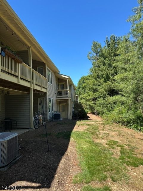 34 Troon Terrace Clinton Twp. NJ 08801