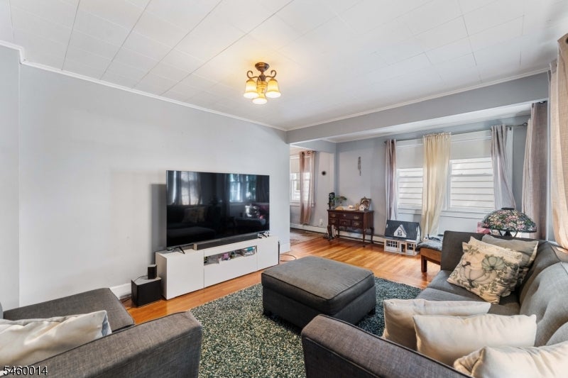 139 Coddington St