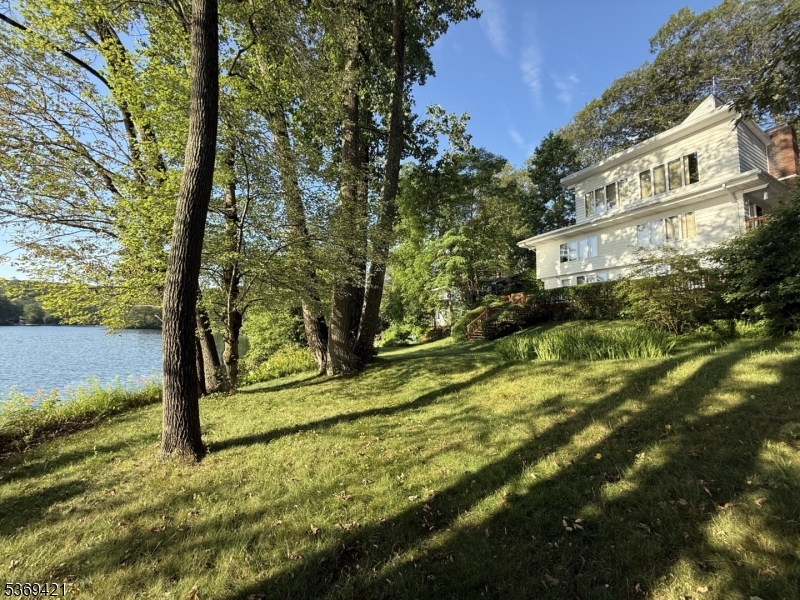 30 Fayson Lake Rd