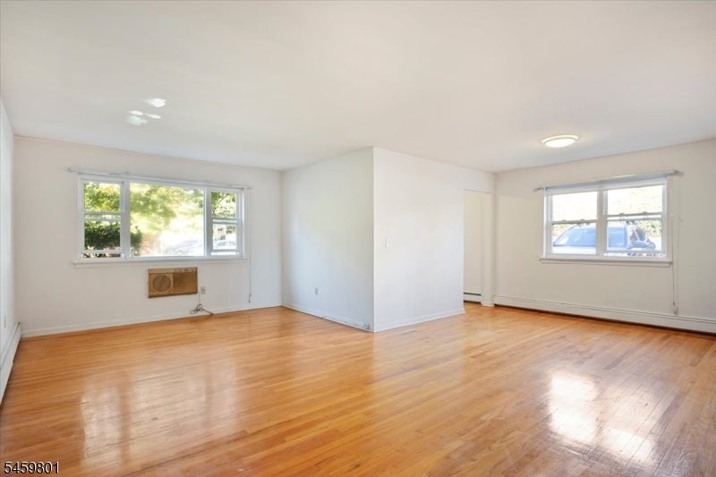 300 Claremont Ave