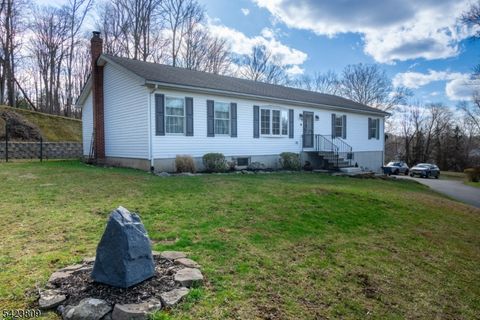 30 Buttzville Rd White Twp. NJ 07863