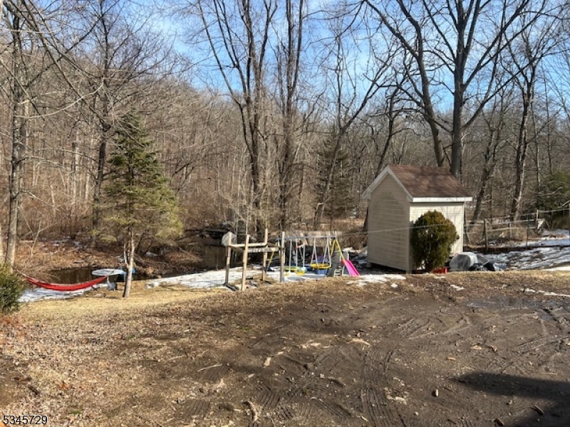 338 Green Pond Rd