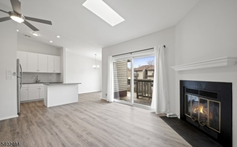 1406 Spruce Hills Dr