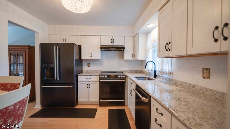 254 Nuthatch Ct