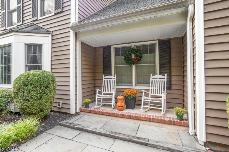 100 Hickory Tavern Rd