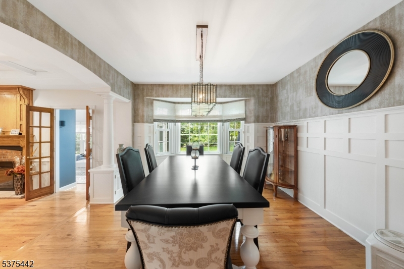 13 Fox Hill Dr