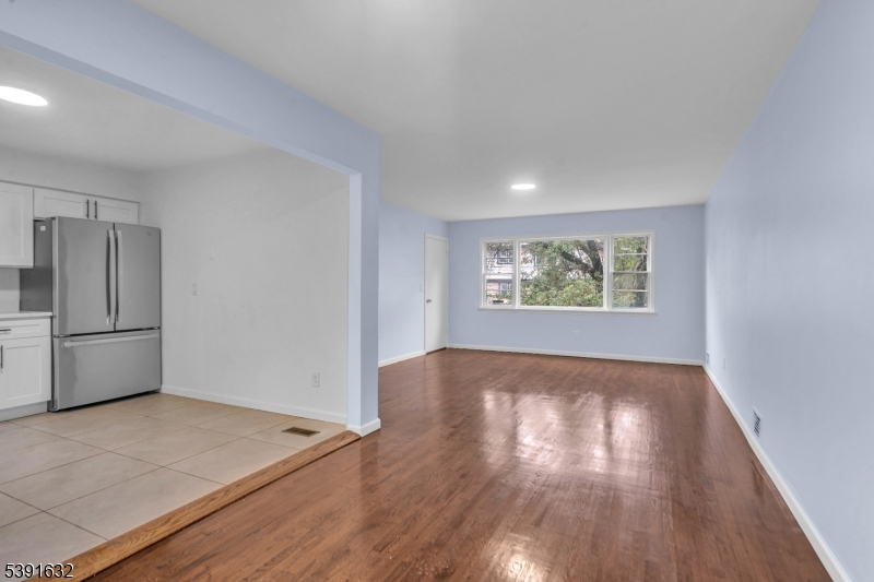 235 Lakewood Dr