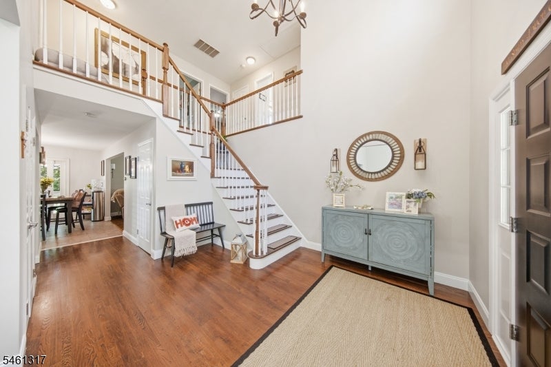 18 Metro Vista Dr