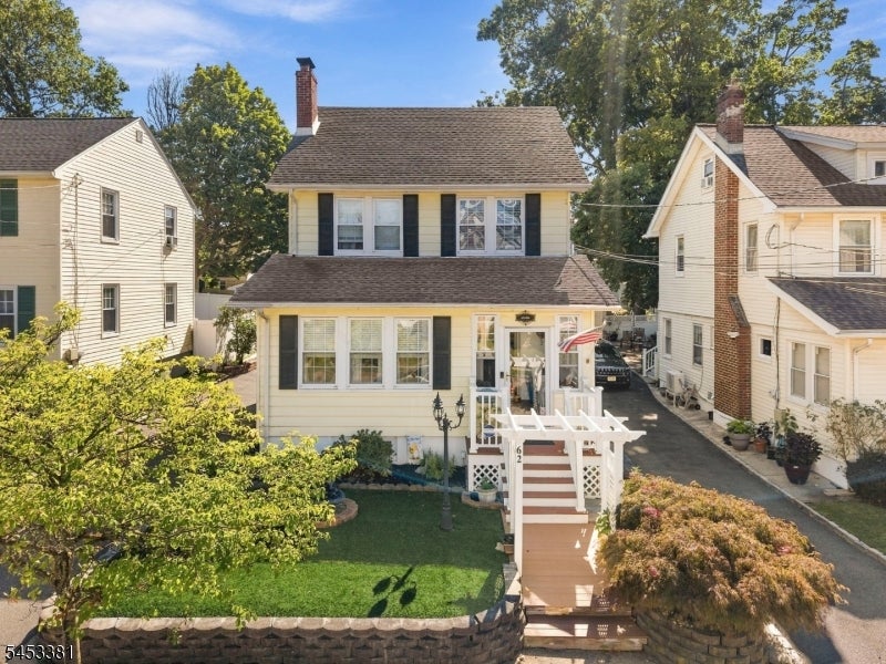 62 Kirk St