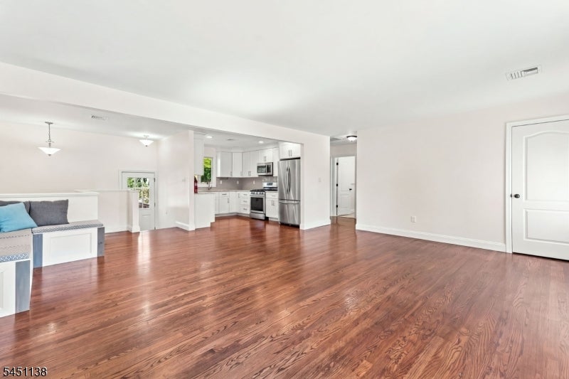 539 Logan Dr